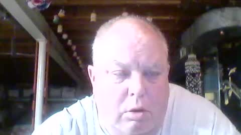 Snapshot of efriff chatting on June 21, 2026, 11:02 am efriff online show from June 21, 2026, 11:02 am