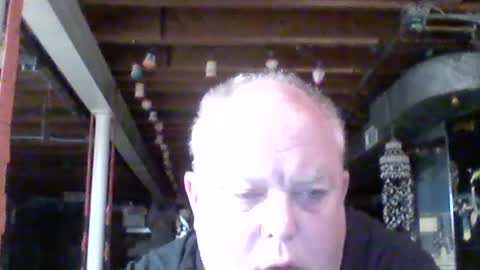 Snapshot of efriff chatting on August 1, 2026, 1:21 pm efriff online show from August 1, 2026, 1:21 pm
