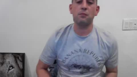 Snapshot of eguevara555500 chatting on April 23, 2026, 12:26 pm SilverBulture online show from April 23, 2026, 12:26 pm