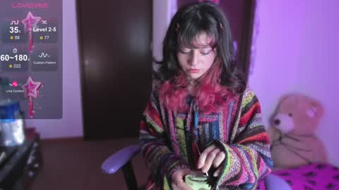 Snapshot of eileen_pinkman chatting on December 9, 2024, 5:07 am eileen_pinkman online show from December 9, 2024, 5:07 am