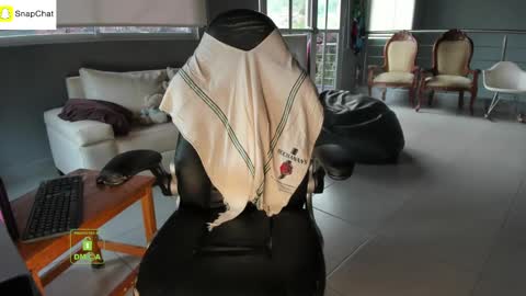 Eileen Rose Milf online show from February 24, 2025, 10:03 pm