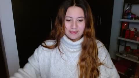 EIMY   MODEL INDEPENDENT online show from December 2, 2024, 4:42 am