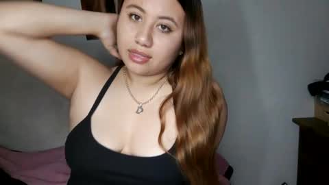 EIMY   MODEL INDEPENDENT online show from January 18, 2025, 6:45 am