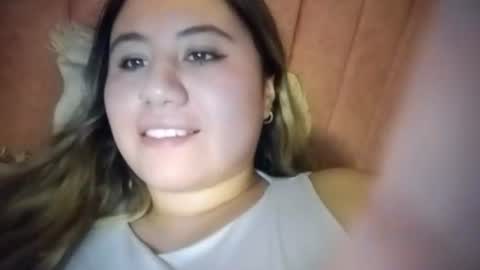 EIMY   MODEL INDEPENDENT online show from July 26, 2026, 3:58 am