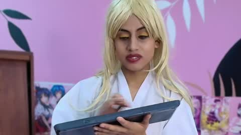 Eimyflorian online show from April 16, 2026, 11:55 am