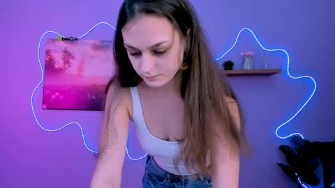 Snapshot of eira_mouse chatting on April 24, 2026, 8:50 am Sweet Eira online show from April 24, 2026, 8:50 am