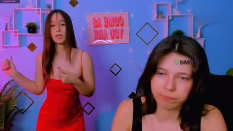 Snapshot of eira_mouse chatting on July 9, 2026, 7:29 pm Sweet Eira online show from July 9, 2026, 7:29 pm