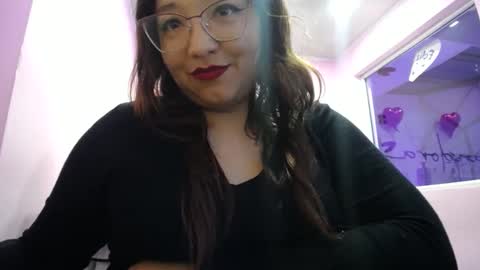 Snapshot of eireneninon chatting on February 28, 2025, 7:15 am Eirene online show from February 28, 2025, 7:15 am