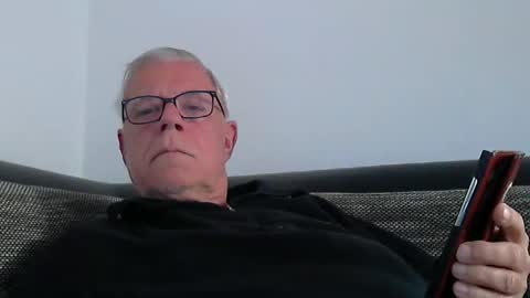 Snapshot of eisbaer1957 chatting on March 22, 2026, 7:34 am eisbaer1957 online show from March 22, 2026, 7:34 am