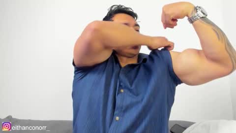 Snapshot of eithanconor1 chatting on February 22, 2026, 2:45 am EITHAN CONOR online show from February 22, 2026, 2:45 am