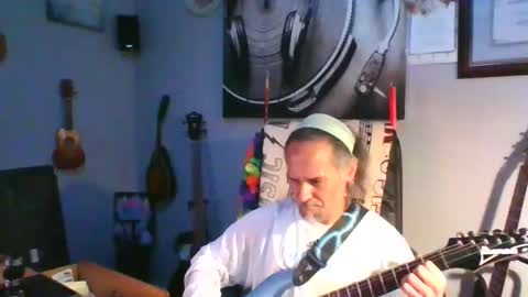 ThongLover6869 online show from March 18, 2026, 12:36 am