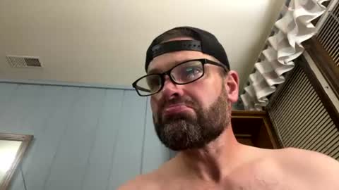 Snapshot of ejbooker11 chatting on June 18, 2026, 10:41 am PiedPiper online show from June 18, 2026, 10:41 am