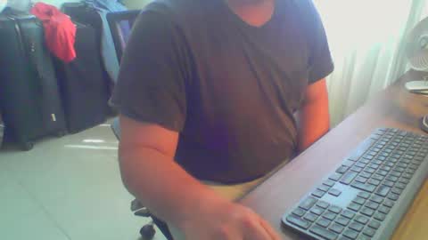 Juan Pablo M online show from December 19, 2024, 6:45 pm