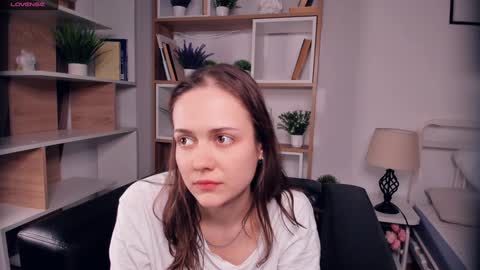 Elis 3 online show from February 7, 2025, 8:42 pm