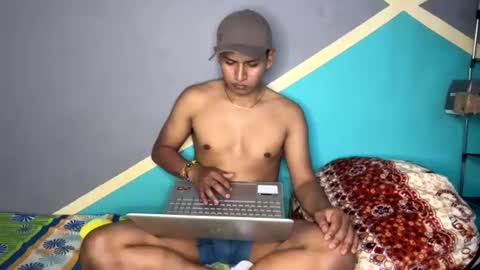 LatinMoreno online show from July 13, 2026, 3:59 pm