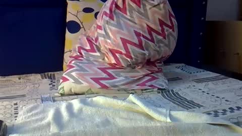 petite online show from January 3, 2025, 8:54 pm