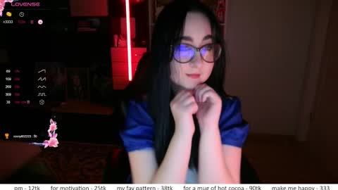 Snapshot of el_sweety chatting on February 12, 2026, 1:06 pm If you like it when I meow give me a thumbs up online show from February 12, 2026, 1:06 pm