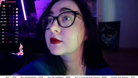Snapshot of el_sweety chatting on February 24, 2026, 1:20 pm If you like it when I meow give me a thumbs up online show from February 24, 2026, 1:20 pm