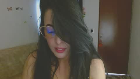 Snapshot of ela_3611 chatting on May 10, 2026, 7:52 pm ela_3611 online show from May 10, 2026, 7:52 pm