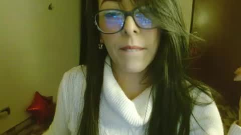 Snapshot of ela_3611 chatting on July 21, 2026, 3:53 am ela_3611 online show from July 21, 2026, 3:53 am