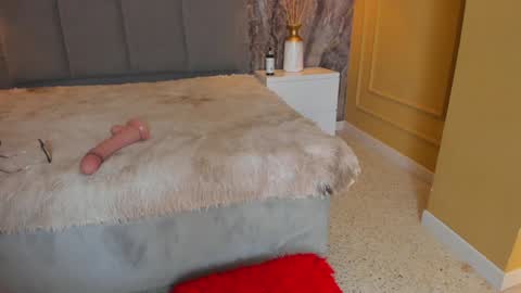Snapshot of ela_endezz chatting on December 10, 2024, 5:22 pm online show from December 10, 2024, 5:22 pm