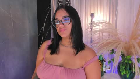 Snapshot of ela_endezz chatting on January 17, 2025, 5:32 am online show from January 17, 2025, 5:32 am