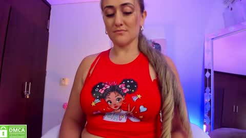 Snapshot of ela_ps chatting on January 11, 2025, 2:36 pm LOREIN online show from January 11, 2025, 2:36 pm