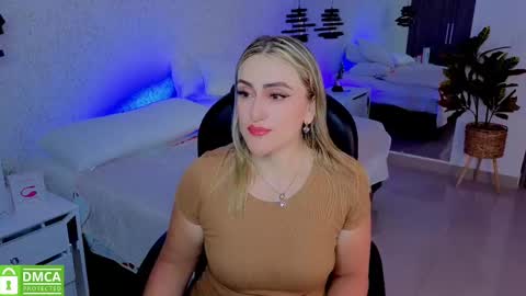 Snapshot of ela_ps chatting on October 17, 2025, 12:08 pm LOREIN online show from October 17, 2025, 12:08 pm