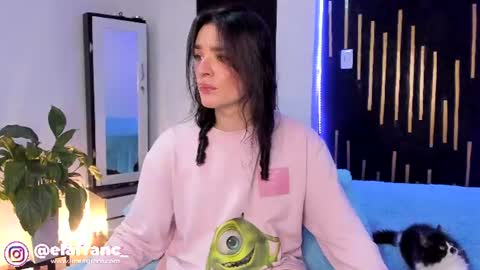 Elaia franco online show from June 19, 2026, 10:57 pm