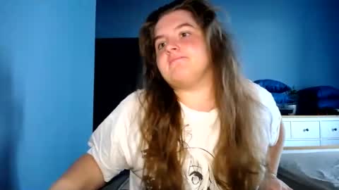 Snapshot of elanis_blair chatting on July 24, 2026, 11:19 am Elanis online show from July 24, 2026, 11:19 am