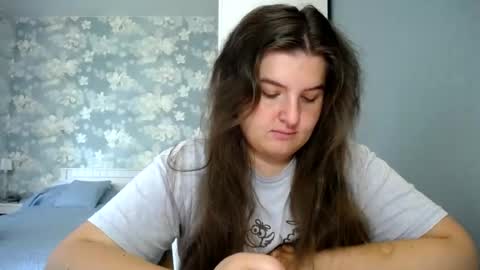 Snapshot of elanis_blair chatting on July 27, 2026, 12:56 pm Elanis online show from July 27, 2026, 12:56 pm
