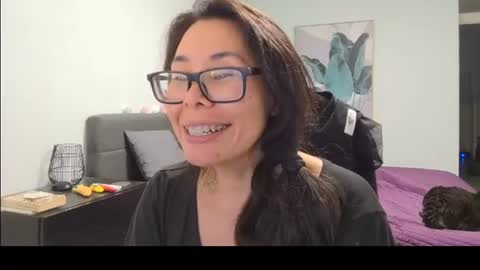 Snapshot of elaramuse_ chatting on July 23, 2026, 8:07 pm elaramuse_ online show from July 23, 2026, 8:07 pm