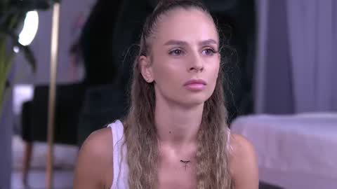 Snapshot of elarashine chatting on September 12, 2025, 9:04 pm elarashine online show from September 12, 2025, 9:04 pm