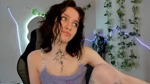 Snapshot of elastikiss chatting on April 23, 2026, 6:36 am elastikiss online show from April 23, 2026, 6:36 am