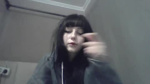 Snapshot of elaynetanton chatting on April 25, 2026, 1:41 pm Lia online show from April 25, 2026, 1:41 pm