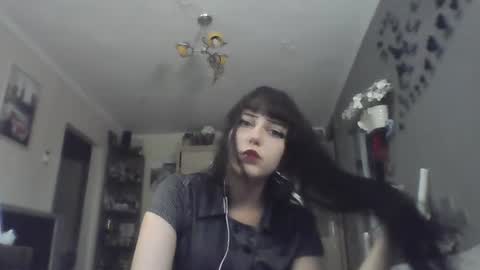 Lia online show from July 24, 2026, 4:38 pm