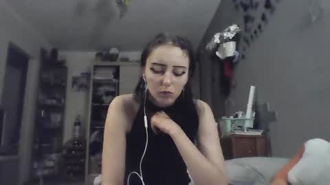Lia online show from July 28, 2026, 12:07 am