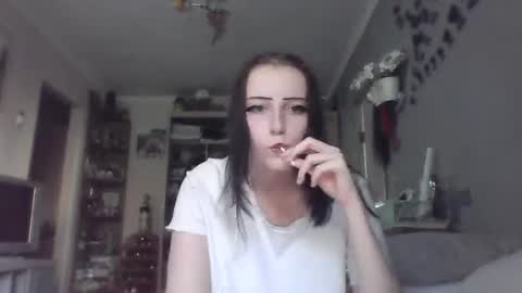 Lia online show from July 28, 2026, 4:39 pm