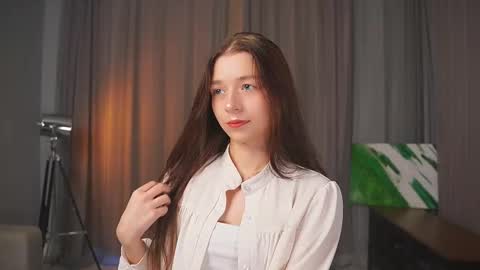 Elba Blance online show from September 19, 2025, 1:45 pm