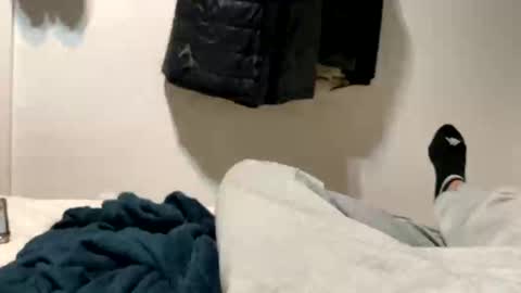 Calientesamateurr online show from March 27, 2026, 10:31 pm