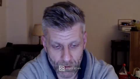 Snapshot of elculiador2207 chatting on February 4, 2025, 8:28 pm Timm online show from February 4, 2025, 8:28 pm