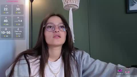 Elecktra online show from April 28, 2026, 7:52 pm