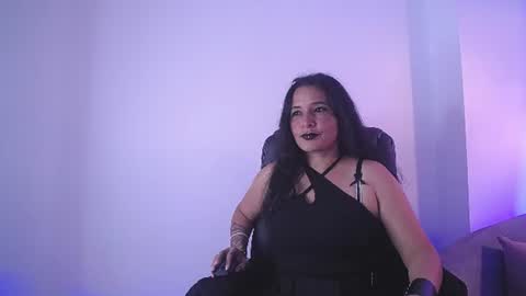 Snapshot of electra_dumont chatting on July 22, 2026, 6:43 pm online show from July 22, 2026, 6:43 pm