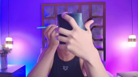 electra_gosselin online show from September 29, 2025, 12:21 pm