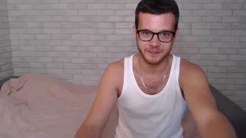 Alex online show from September 19, 2025, 2:29 pm