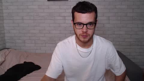 Alex online show from September 22, 2025, 7:54 am