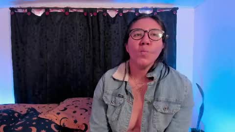 LEXA  CLARKE online show from May 17, 2026, 1:51 pm