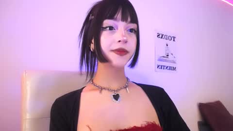  Elektra Sky  online show from February 19, 2026, 10:28 pm