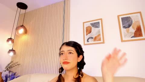 Snapshot of elena_dolce chatting on May 15, 2026, 11:01 pm Elena online show from May 15, 2026, 11:01 pm