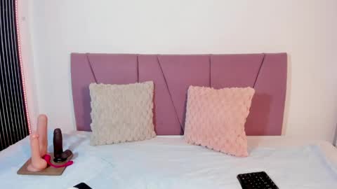 Snapshot of elena_wolff chatting on April 25, 2026, 7:44 pm elena_wolff online show from April 25, 2026, 7:44 pm
